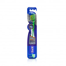 Oral-B Tooth Brush Pro-Expert Antibac Medium